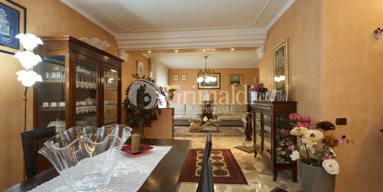 InOut_GV_02426