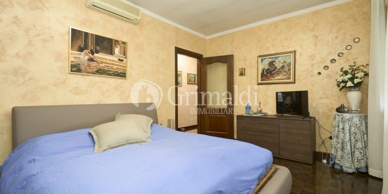 InOut_GV_02454