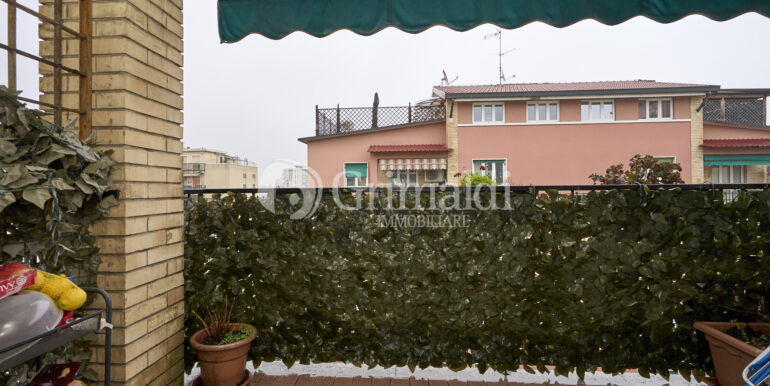 InOut_GV_02472