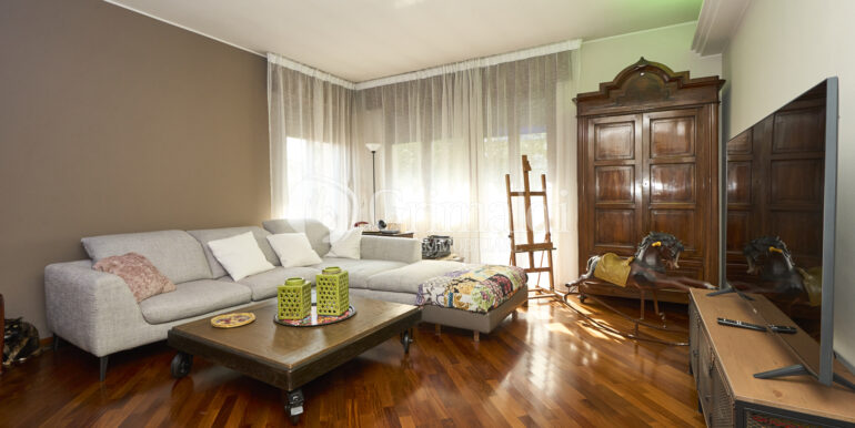InOut_GV_01981