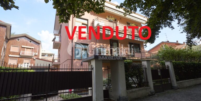 InOut_GV_02032 - Copia